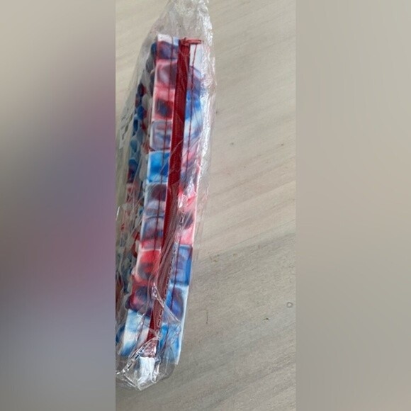 NEW Pop It Fidget Pencil Case - Picture 5 of 7